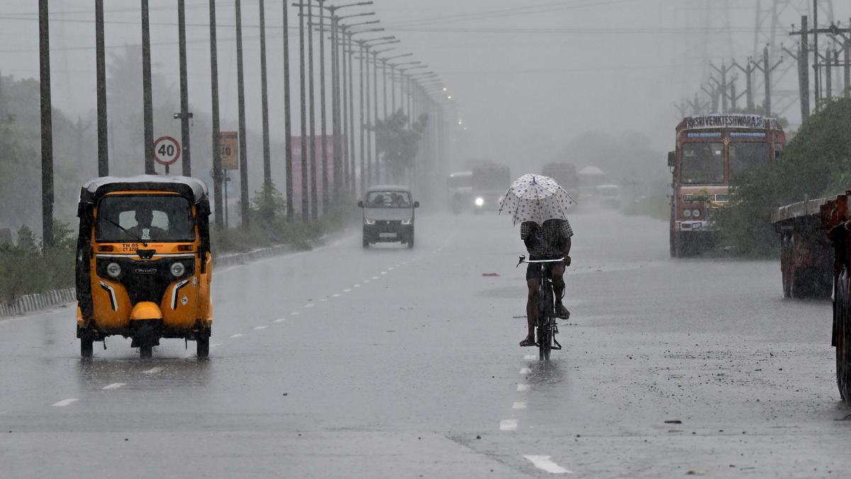 Hot tea, biscuit and memories of city’s rainy days